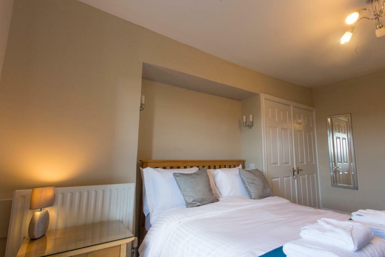 The Wheatsheaf Hotel Corbridge Exterior photo
